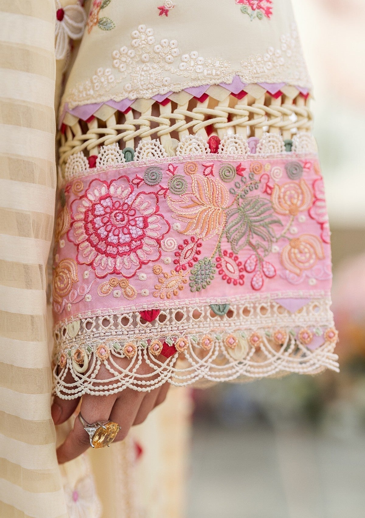 Lawn-3PC Embroidered Shirt with Organza Embroidered Dupatta-1273